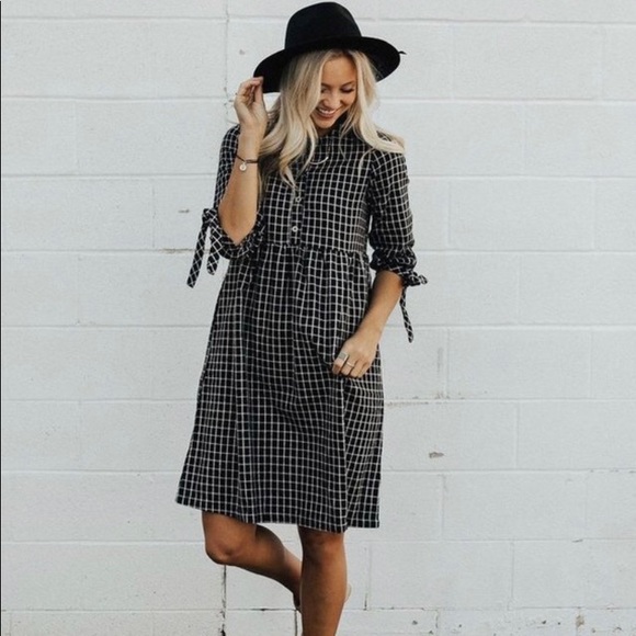 Roolee Dresses & Skirts - HIDDEN ALLEY Prairie Girl Modest Plaid Dress
